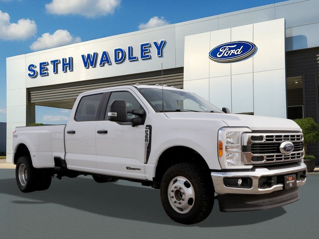 2023 Ford F-350 Super Duty XLT Crew Cab LB DRW 4WD