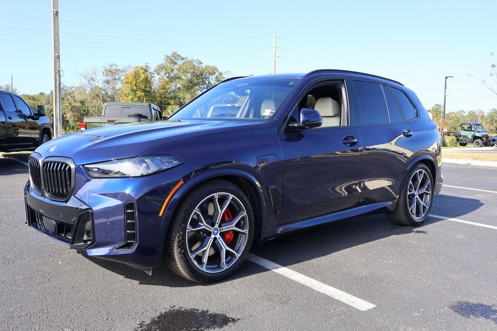 2025 BMW X5 xDrive50e AWD