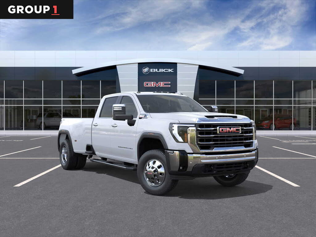 2026 GMC Sierra 3500HD SLT Crew Cab 4WD