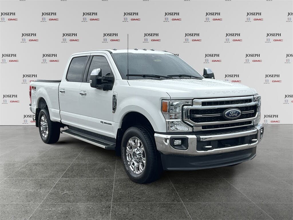 2022 Ford F-250 Super Duty Lariat Crew Cab 4WD