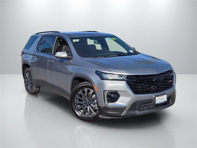 2023 Chevrolet Traverse RS FWD