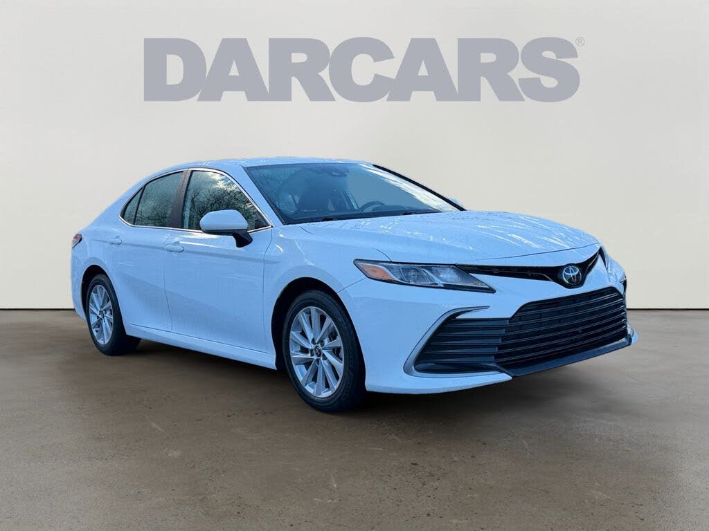 2023 Toyota Camry LE FWD