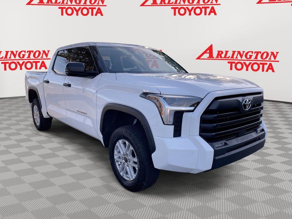 2023 Toyota Tundra SR5 CrewMax Cab 4WD