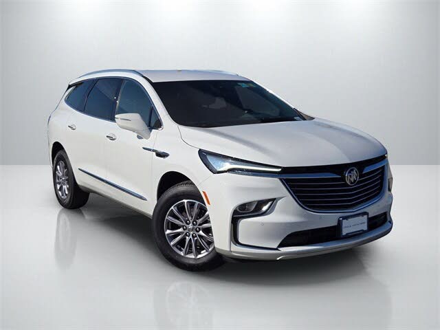 2024 Buick Enclave Essence FWD