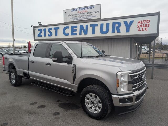 2024 Ford F-350 Super Duty XLT Crew Cab 4WD