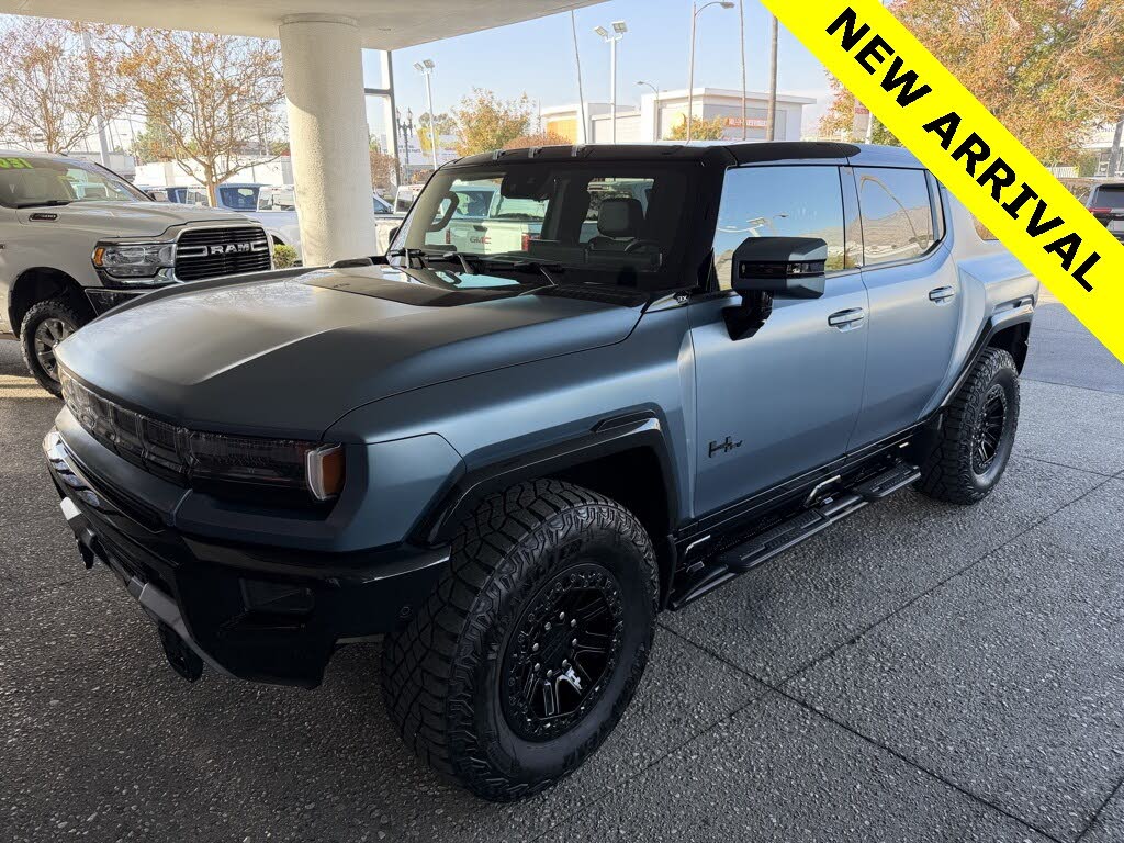 2024 GMC Hummer EV SUV 3X AWD