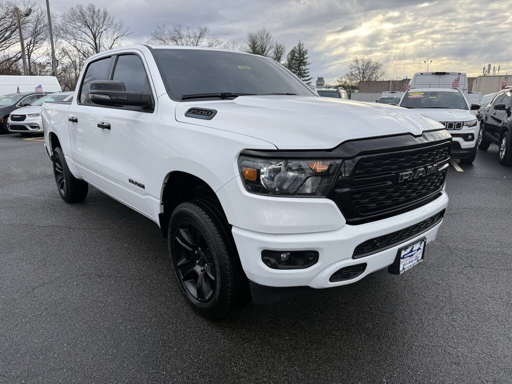 2024 RAM 1500 Big Horn Crew Cab 4WD