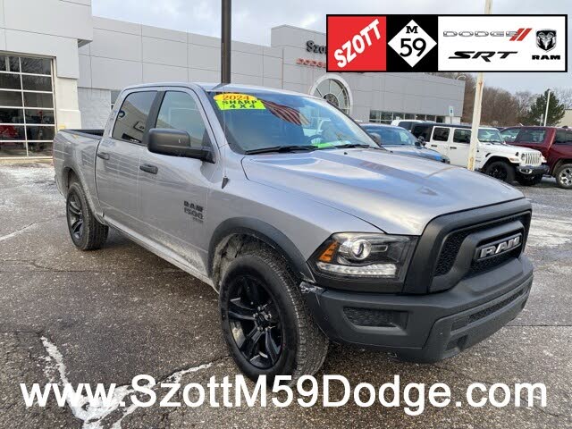 2024 RAM 1500 Classic Warlock Crew Cab 4WD