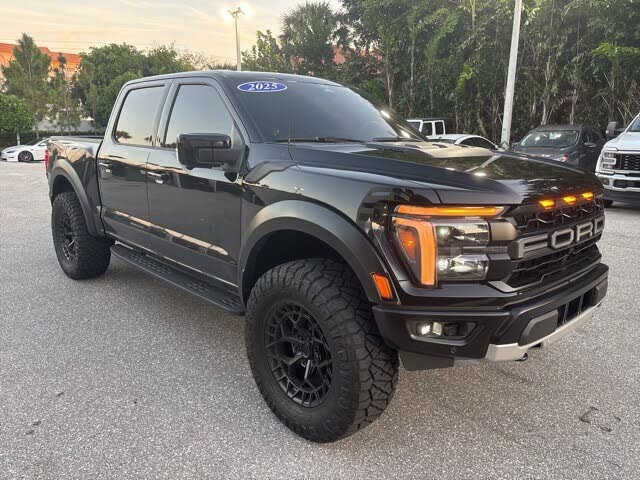 2025 Ford F-150 Raptor SuperCrew 4WD