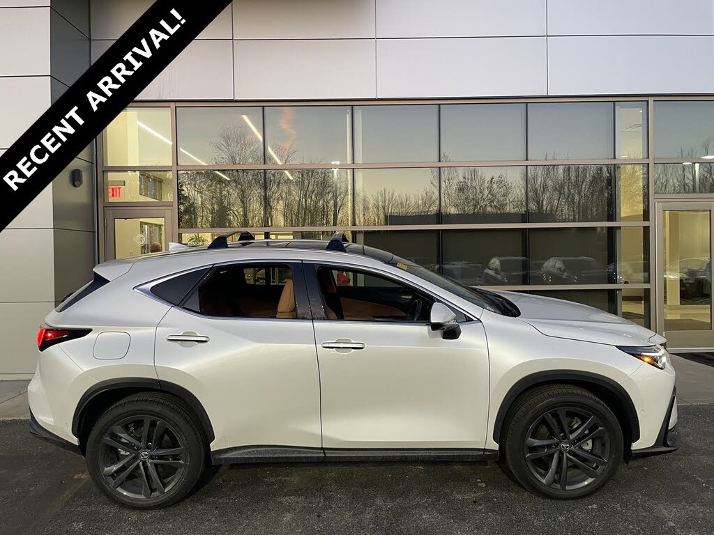 2025 Lexus NX Hybrid