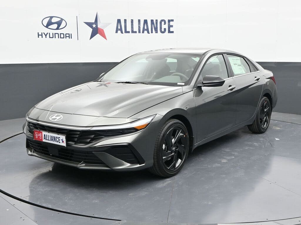 2026 Hyundai Elantra SEL Sport Premium FWD