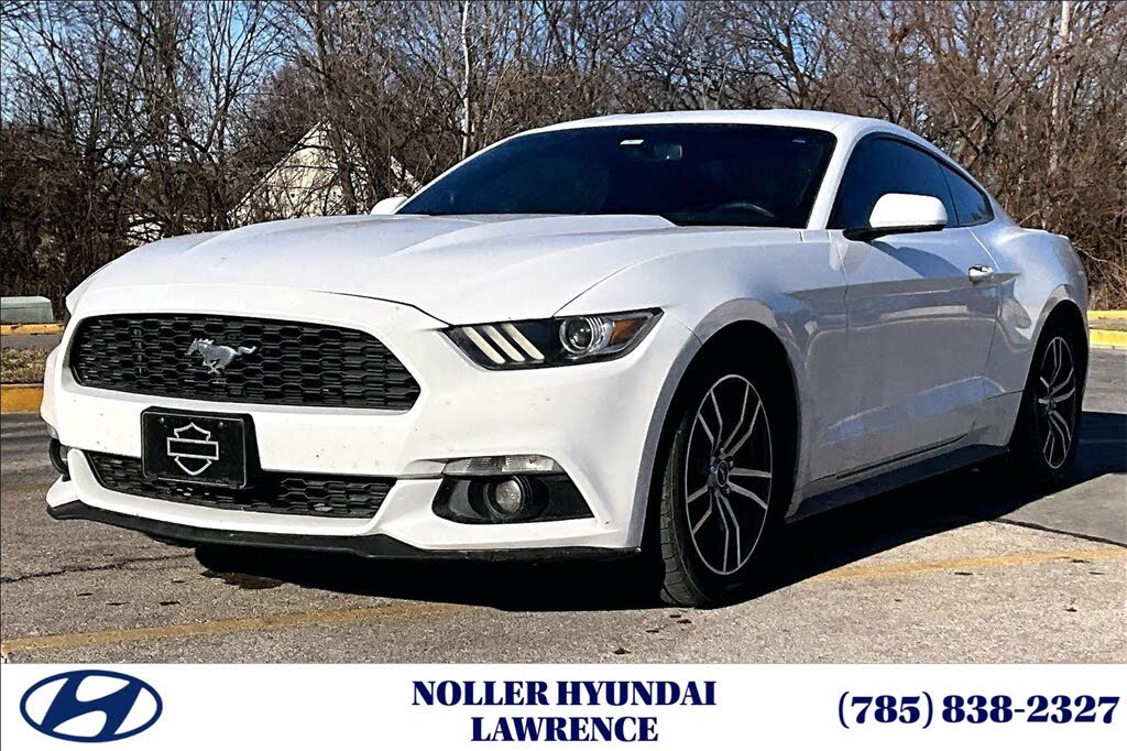 2016 Ford Mustang EcoBoost Coupe RWD
