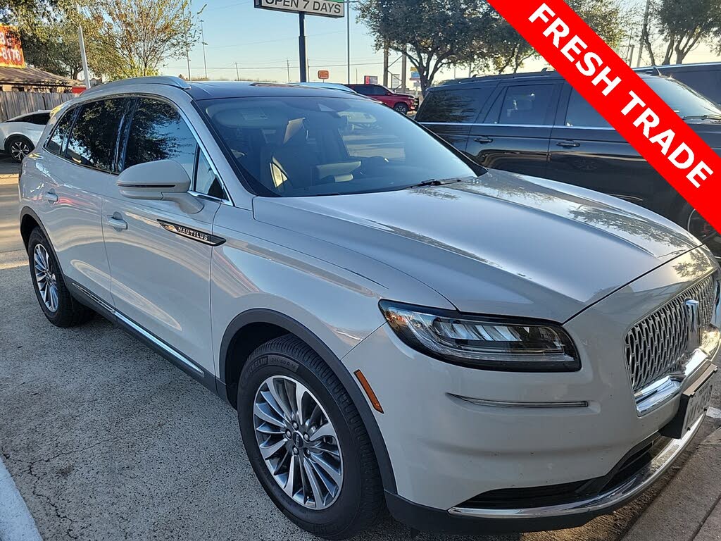 2022 Lincoln Nautilus Reserve FWD