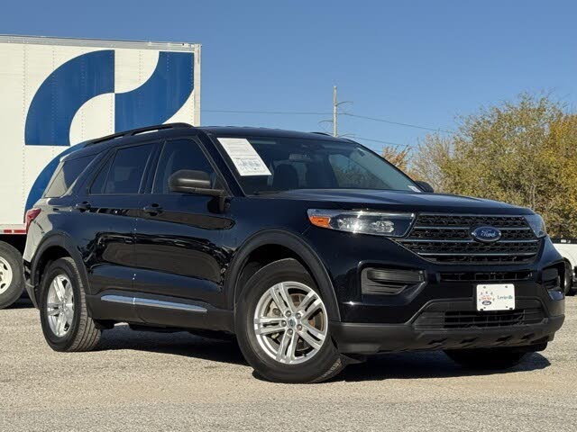 2023 Ford Explorer XLT RWD