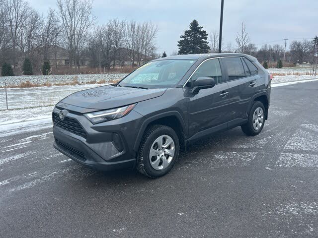 2023 Toyota RAV4 LE FWD