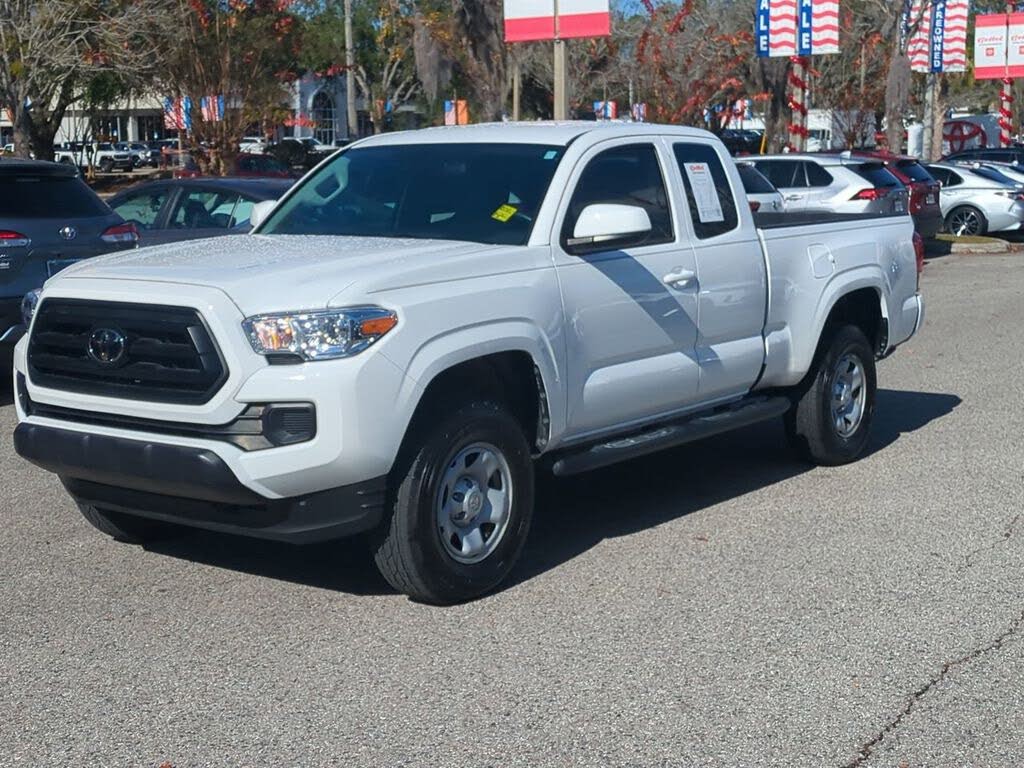 2023 Toyota Tacoma SR I4 Access Cab 4WD