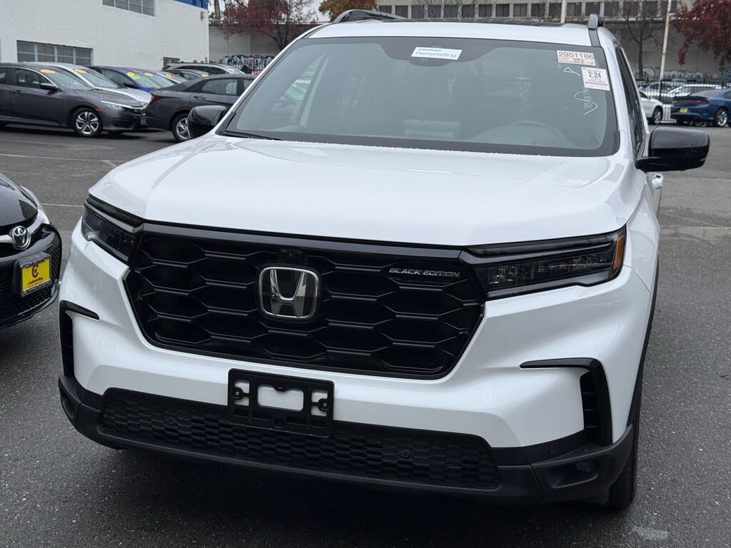 2025 Honda Pilot Black Edition AWD
