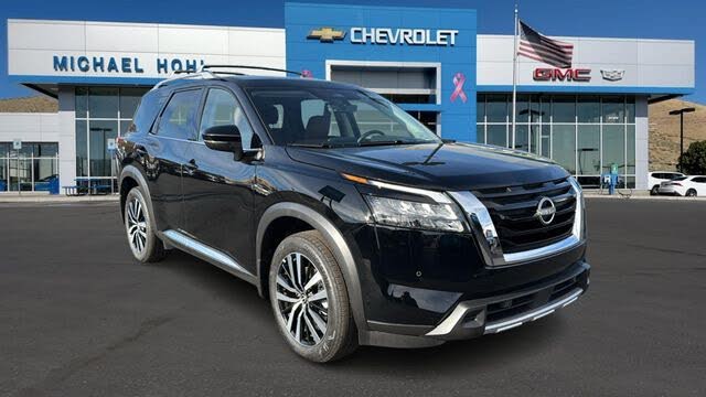 2025 Nissan Pathfinder Platinum 4WD