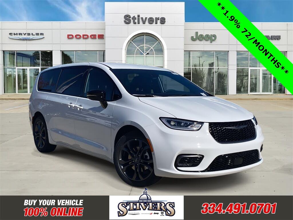 2026 Chrysler Pacifica Select FWD