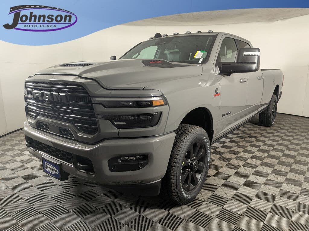 2026 RAM 3500 Laramie Crew Cab LB 4WD