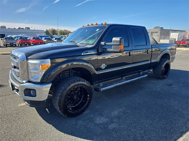 2015 Ford F-250 Super Duty Lariat Crew Cab 4WD