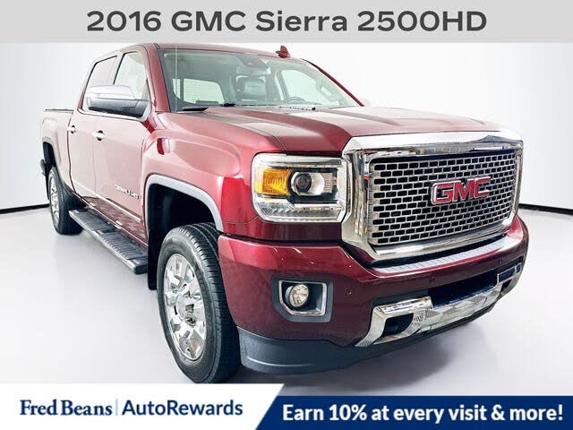 2016 GMC Sierra 2500HD Denali Crew Cab SB 4WD