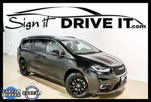 Chrysler Pacifica Touring AWD