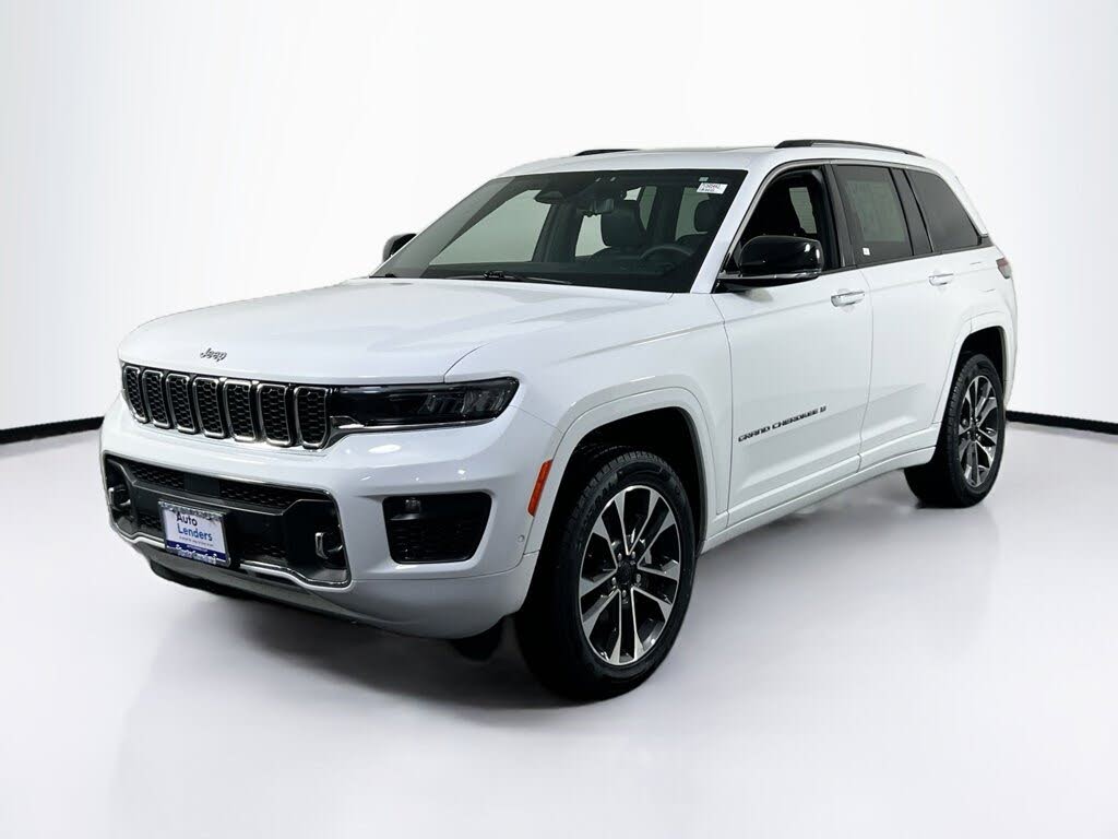 2023 Jeep Grand Cherokee Overland 4WD