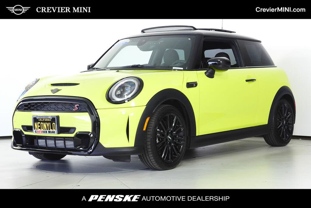 2023 MINI Cooper S 2-Door Hatchback FWD