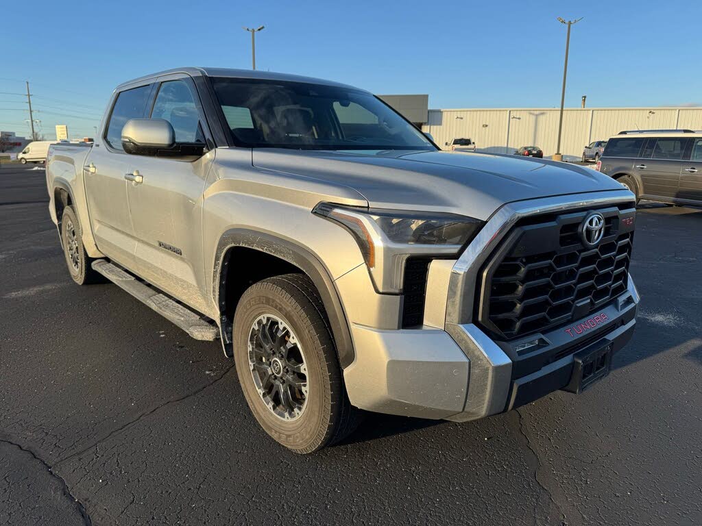 2023 Toyota Tundra SR5 CrewMax Cab 4WD