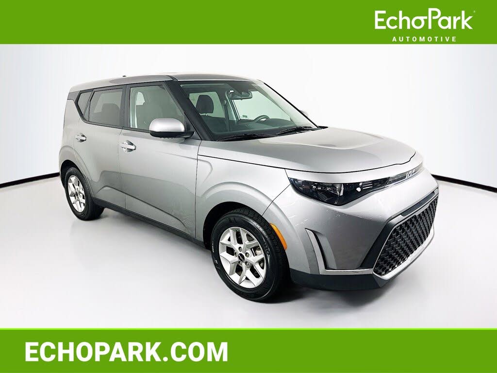 2024 Kia Soul LX FWD