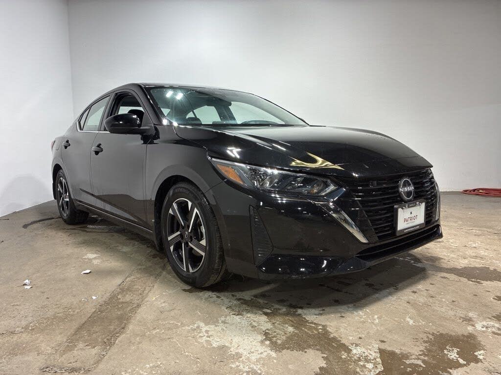 2024 Nissan Sentra SV FWD