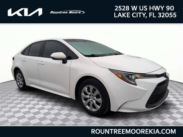 2024 Toyota Corolla LE FWD