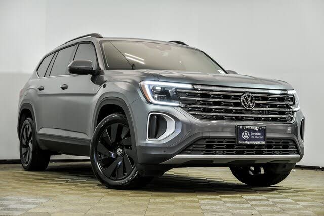 2025 Volkswagen Atlas SE 4Motion with Technology
