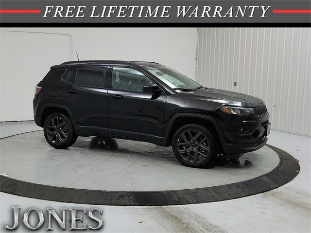 2026 Jeep Compass Latitude 4WD