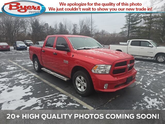 2018 RAM 1500 Express Crew Cab 4WD