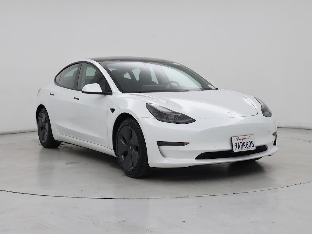 2021 Tesla Model 3 Standard Range Plus RWD