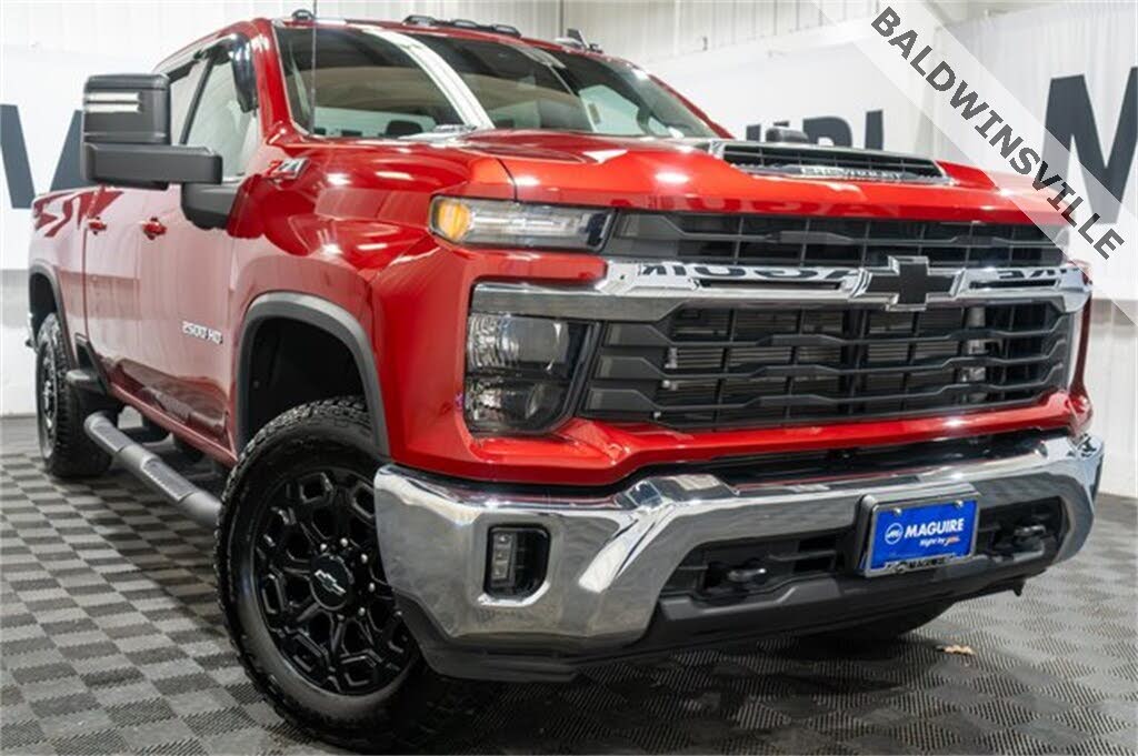 2024 Chevrolet Silverado 2500HD LT Crew Cab 4WD