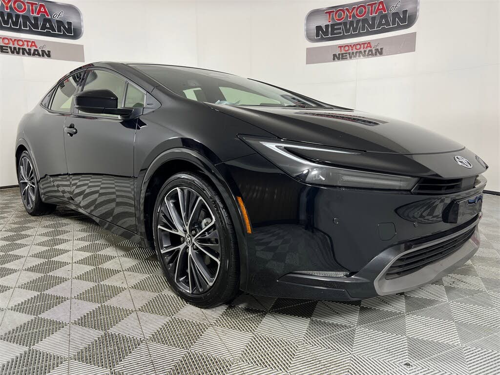 2024 Toyota Prius XLE FWD