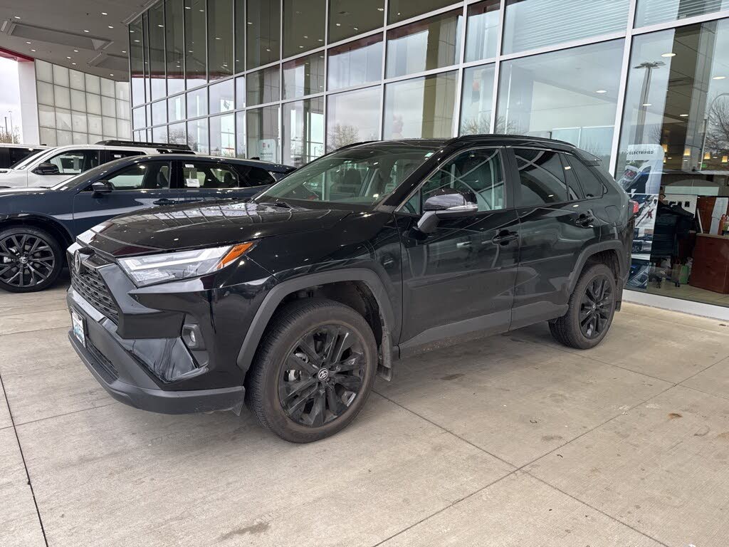 2024 Toyota RAV4 XLE Premium AWD
