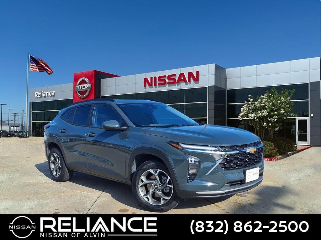 2025 Chevrolet Trax LT FWD