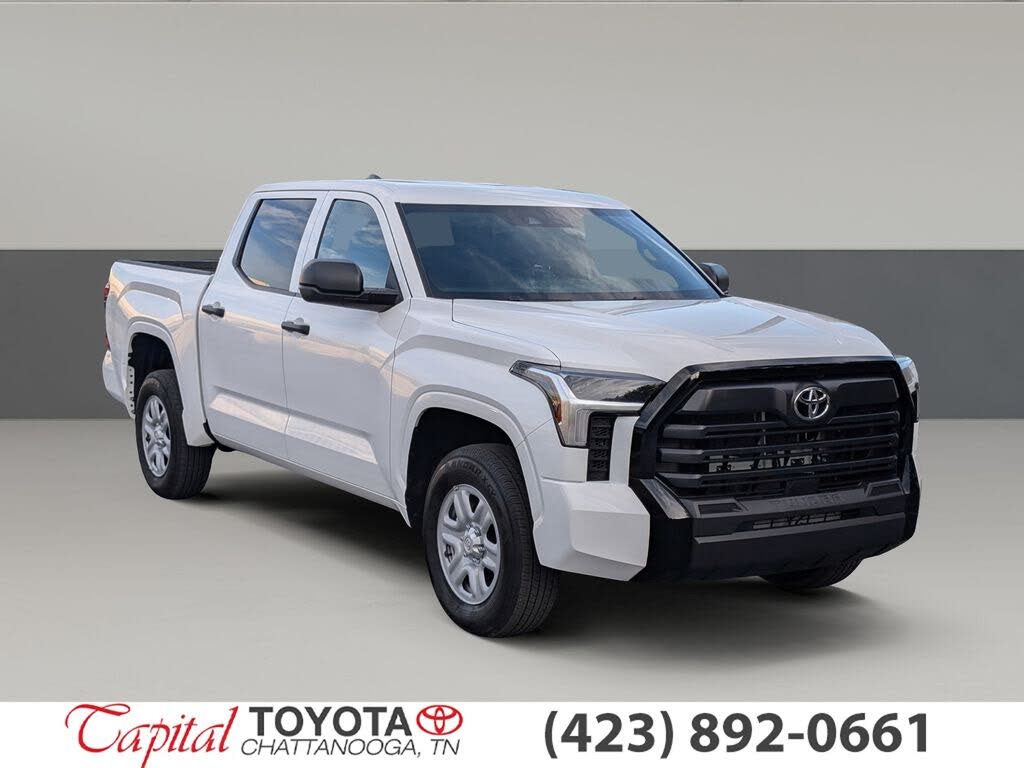2025 Toyota Tundra SR CrewMax Cab 4WD