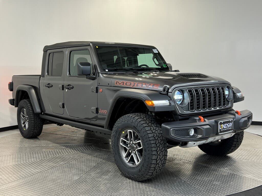 2026 Jeep Gladiator Mojave Crew Cab 4WD