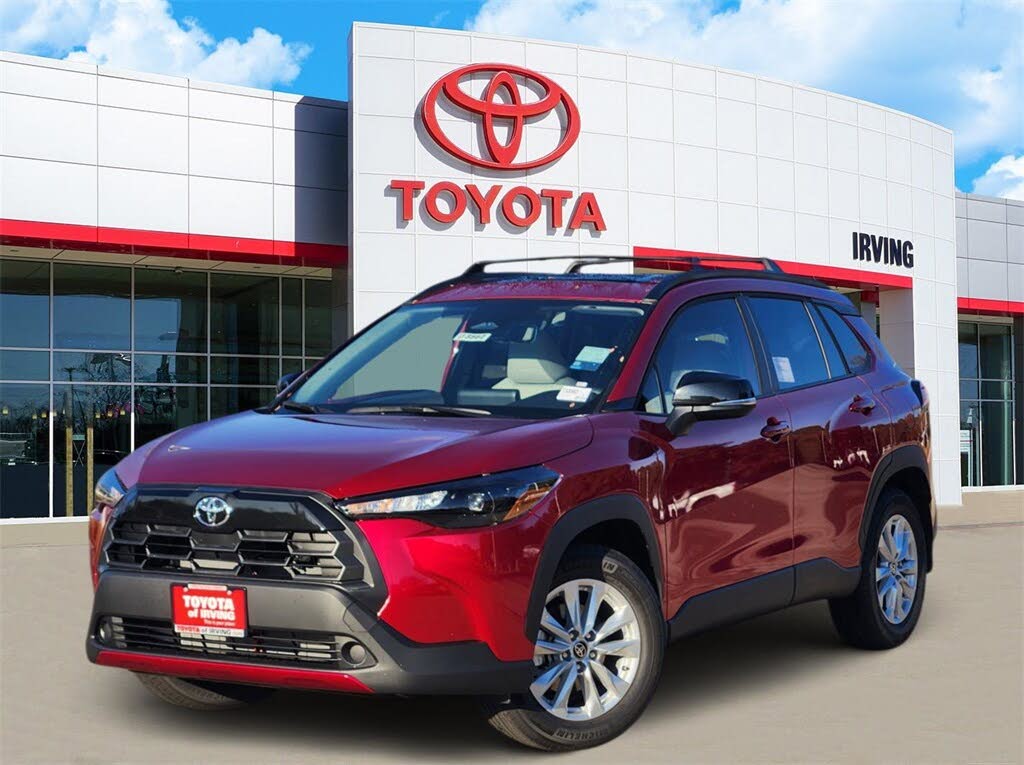 2026 Toyota Corolla Cross LE FWD