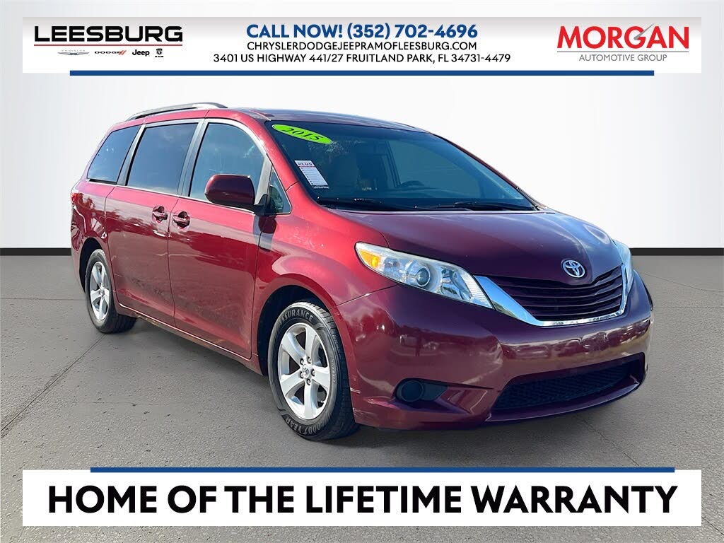 2015 Toyota Sienna LE 7-Passenger Auto Access Seat