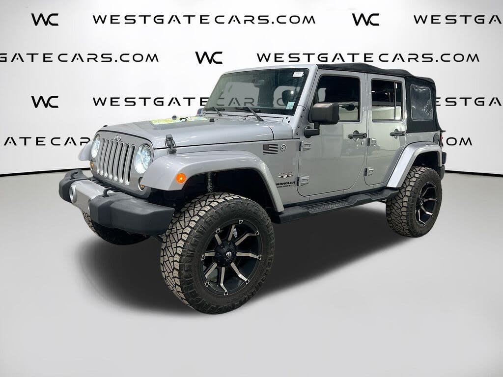 2016 Jeep Wrangler Unlimited Sahara 4WD