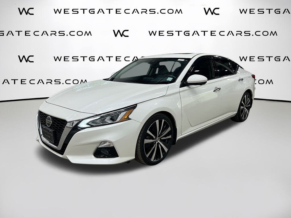 2020 Nissan Altima 2.0 Platinum FWD