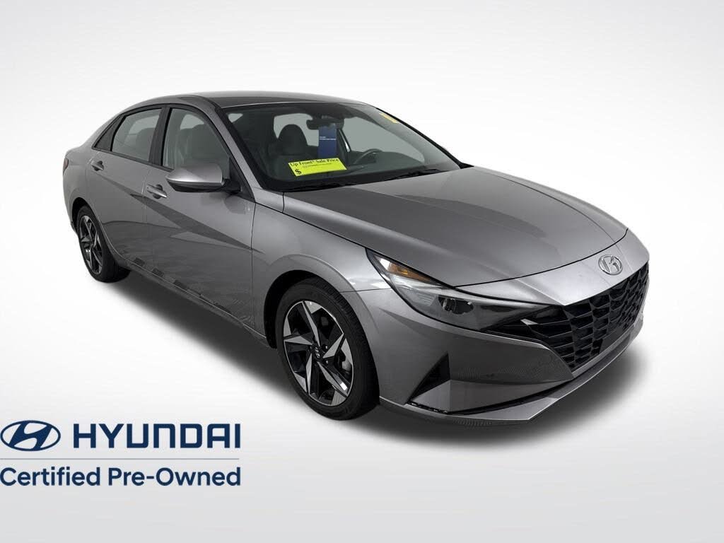 2023 Hyundai Elantra SEL FWD