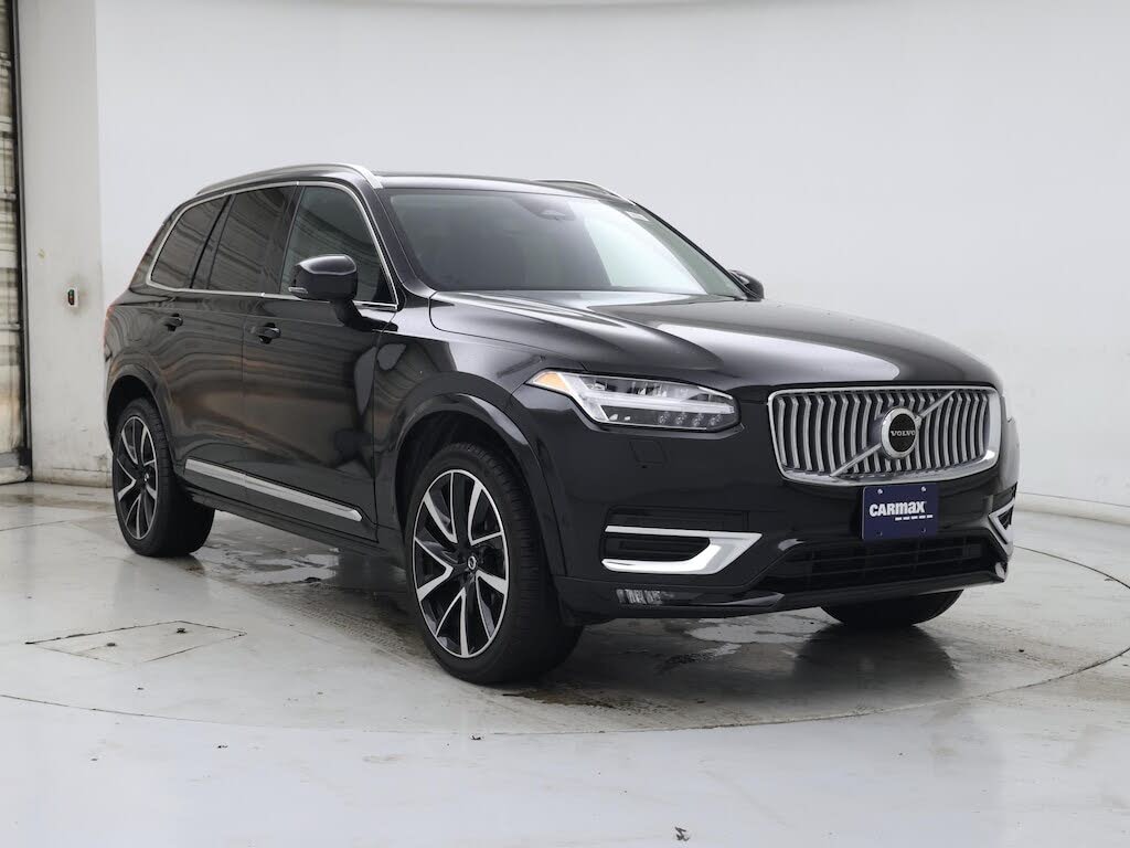 2023 Volvo XC90 B5 Plus Bright Theme AWD