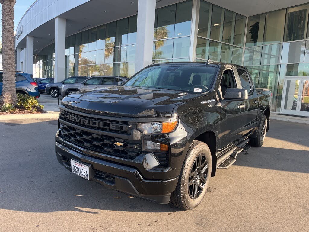 2024 Chevrolet Silverado 1500 Custom Crew Cab RWD